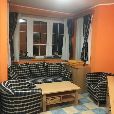 Cozy Pec P. Snezkou *